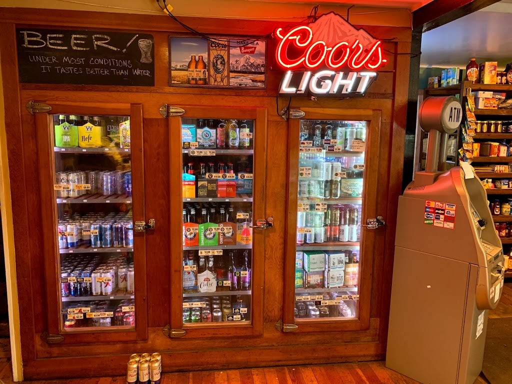 Silver Falls Country Store | restaurant | 172 Silver Falls Dr SE, Silverton, OR 97381, USA | 5038740850 OR +1 503-874-0850