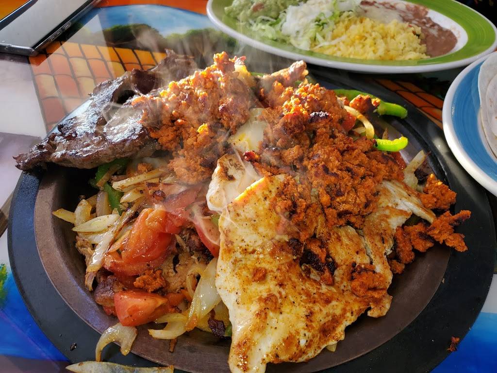 El Lorito Mexican Grill | restaurant | 502 Blake Rd N, Hopkins, MN 55343, USA | 9522174992 OR +1 952-217-4992