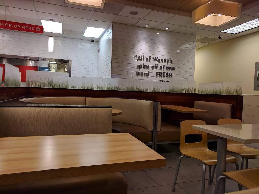 Wendys | restaurant | 949 N Wesleyan Blvd, Rocky Mount, NC 27804, USA | 2529853440 OR +1 252-985-3440