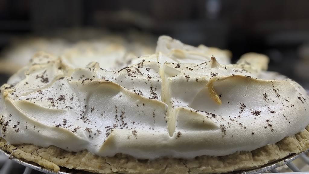 T & Ts Good Farm Cooking | restaurant | 101 W E Old Hwy 40, Odessa, MO 64076, USA | 8166532257 OR +1 816-653-2257