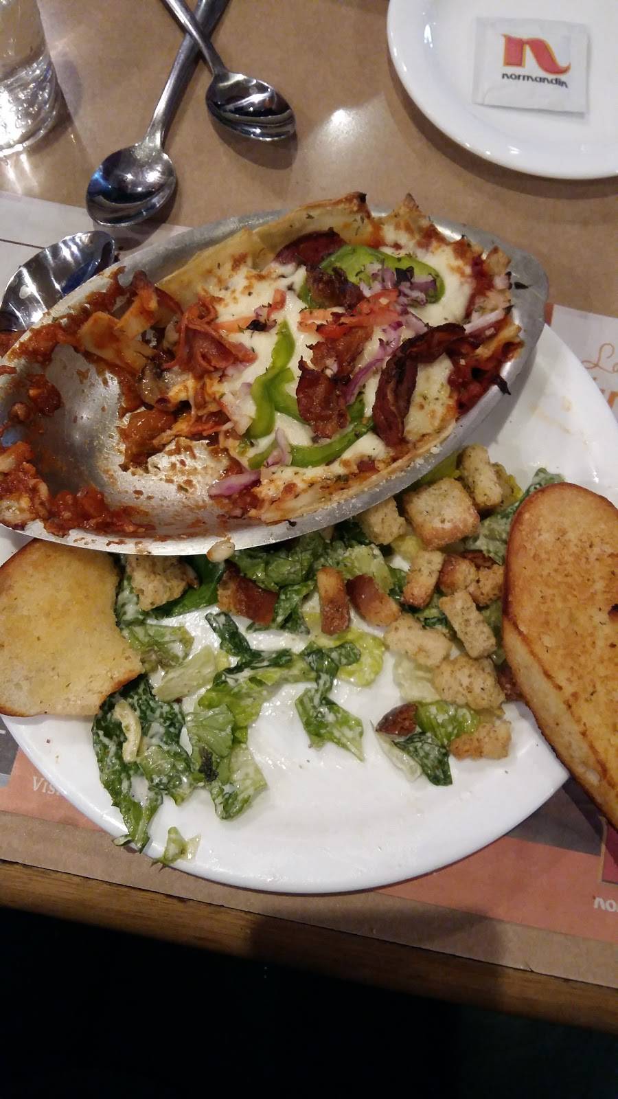 Restaurant Normandin | meal delivery | 130 Boulevard Saint-Joseph, Drummondville, QC J2C 2A8, Canada | 8194727522 OR +1 819-472-7522