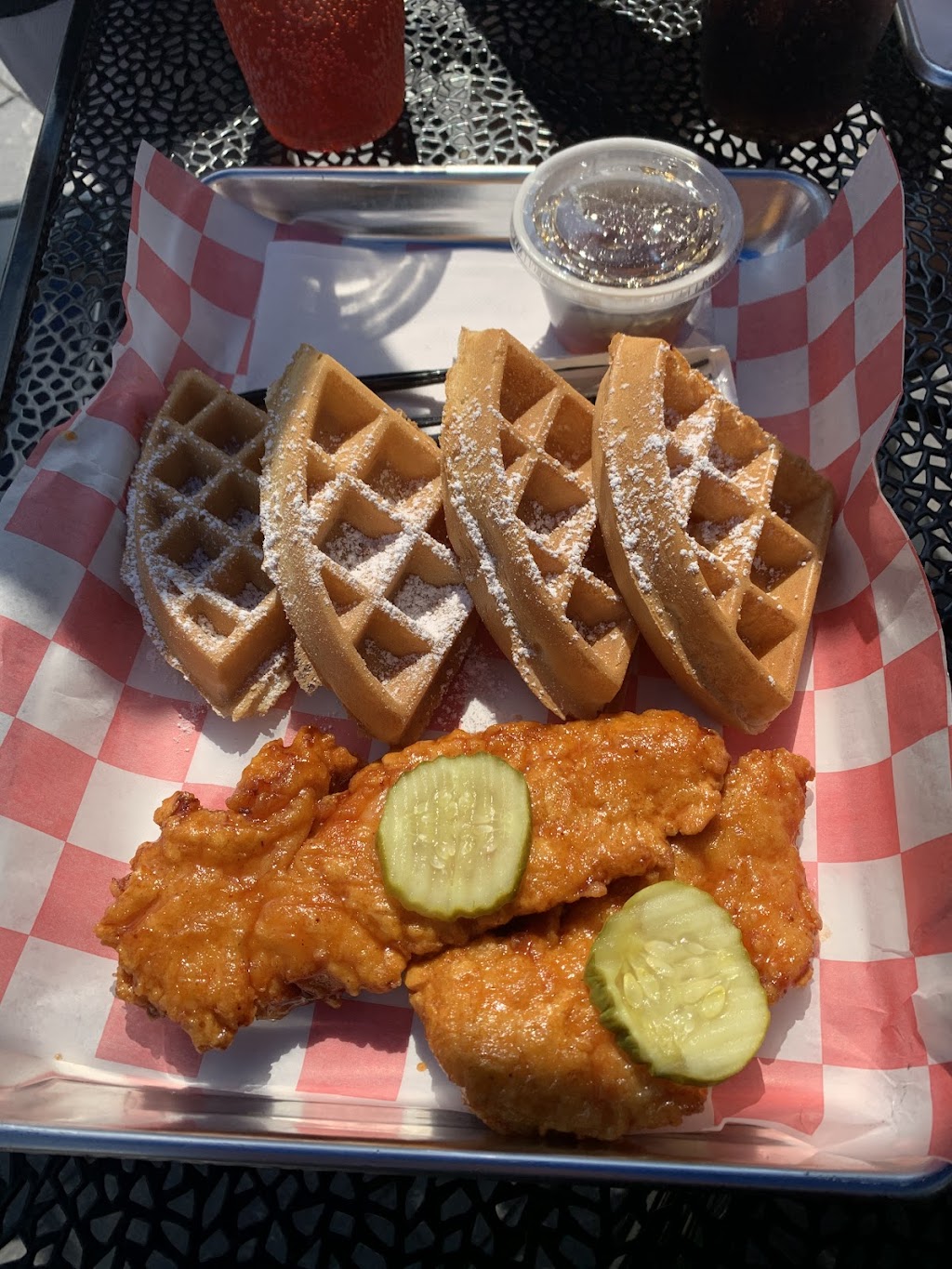 Hot Chikn Kitchn | restaurant | 315 NJ-17, Paramus, NJ 07652, USA | 2019030963 OR +1 201-903-0963