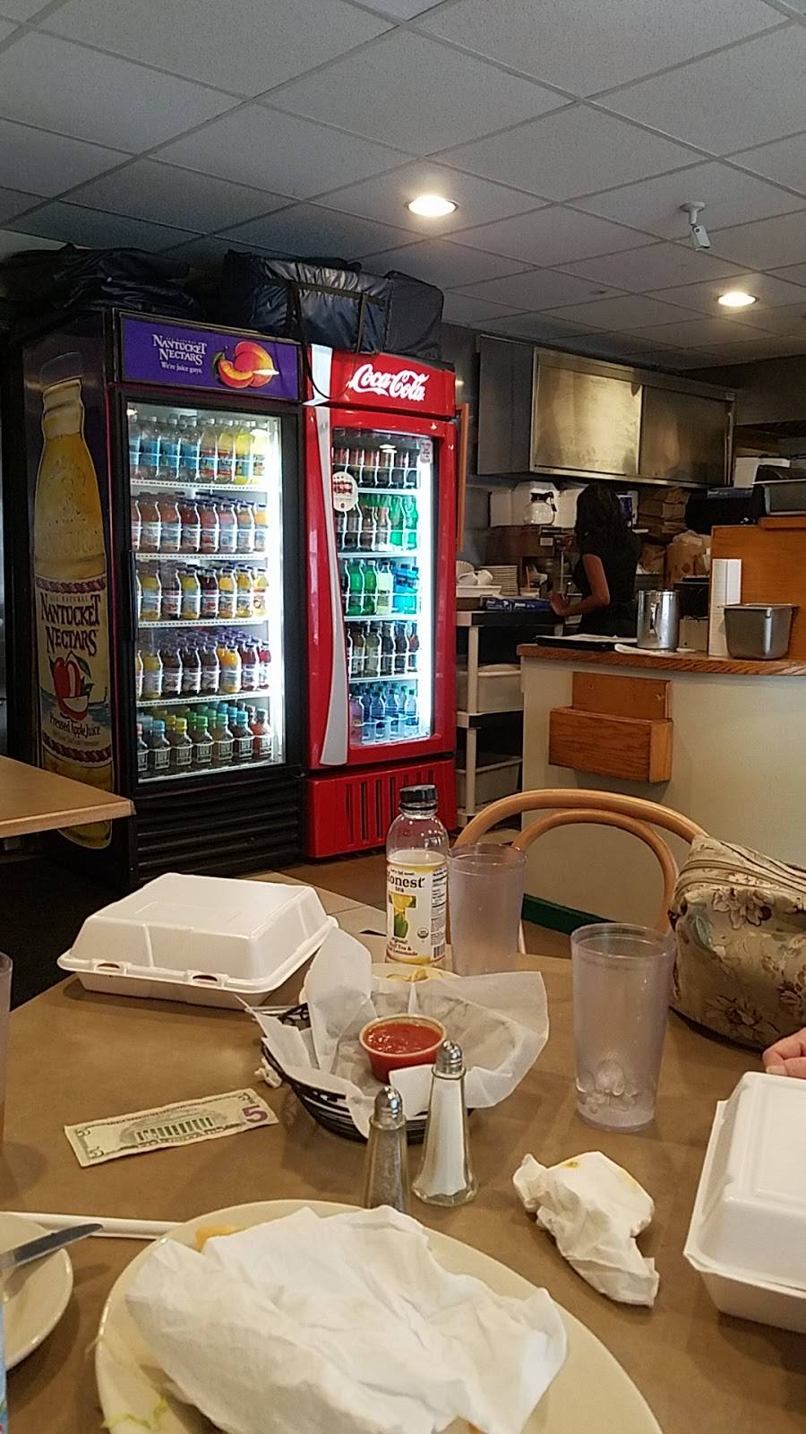 Ciao Bella | restaurant | 402 Grove St, Worcester, MA 01605, USA | 5087562426 OR +1 508-756-2426