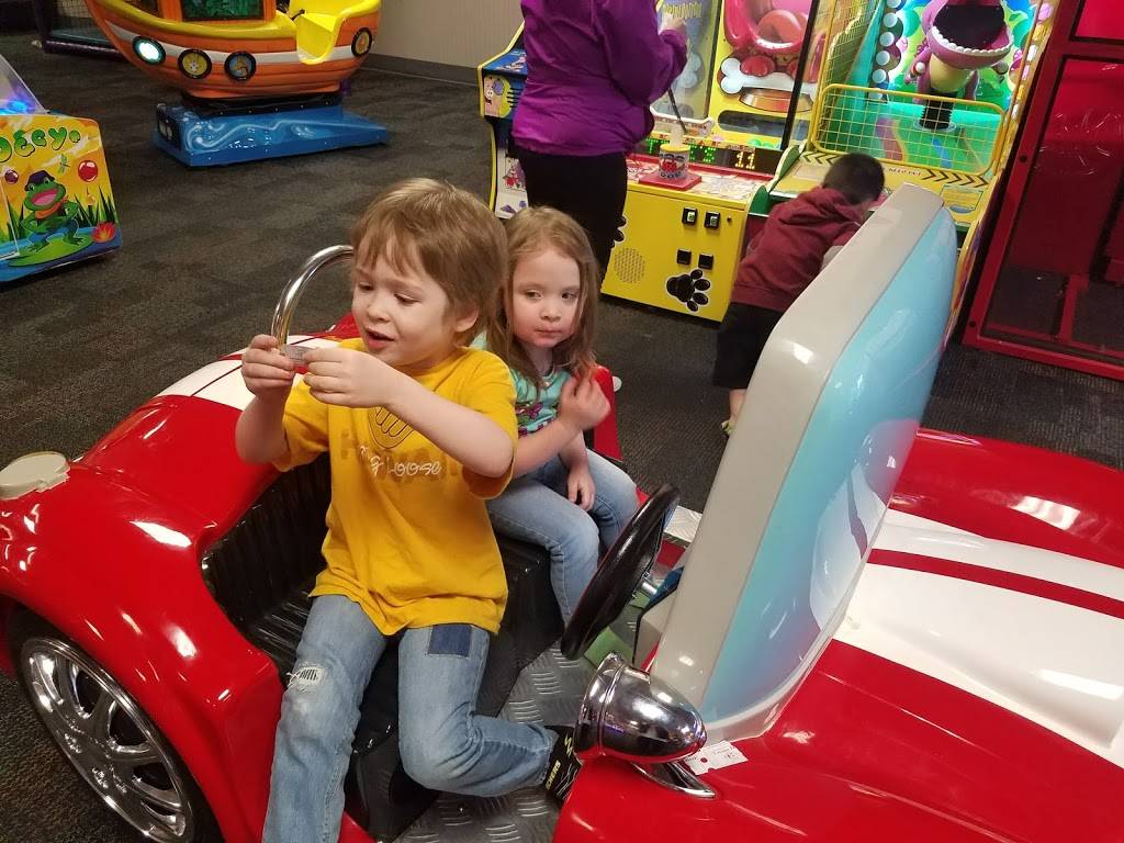 Chuck E. Cheese | restaurant | 308 E Northern Lights Blvd, Anchorage, AK 99503, USA | 9072740825 OR +1 907-274-0825