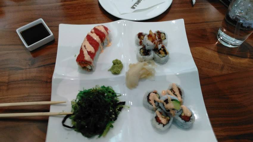 Hy-Vee Market Grille | restaurant | 4221 W Circle Dr NW, Rochester, MN 55901, USA | 5072926012 OR +1 507-292-6012