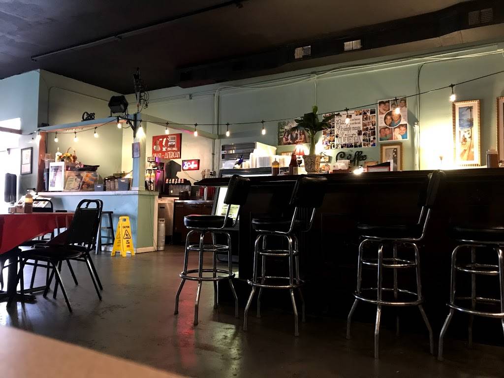 Angelas Cuban Restaurant | restaurant | 3489, 509 W Madison Ave, Athens, TN 37303, USA | 4234535064 OR +1 423-453-5064