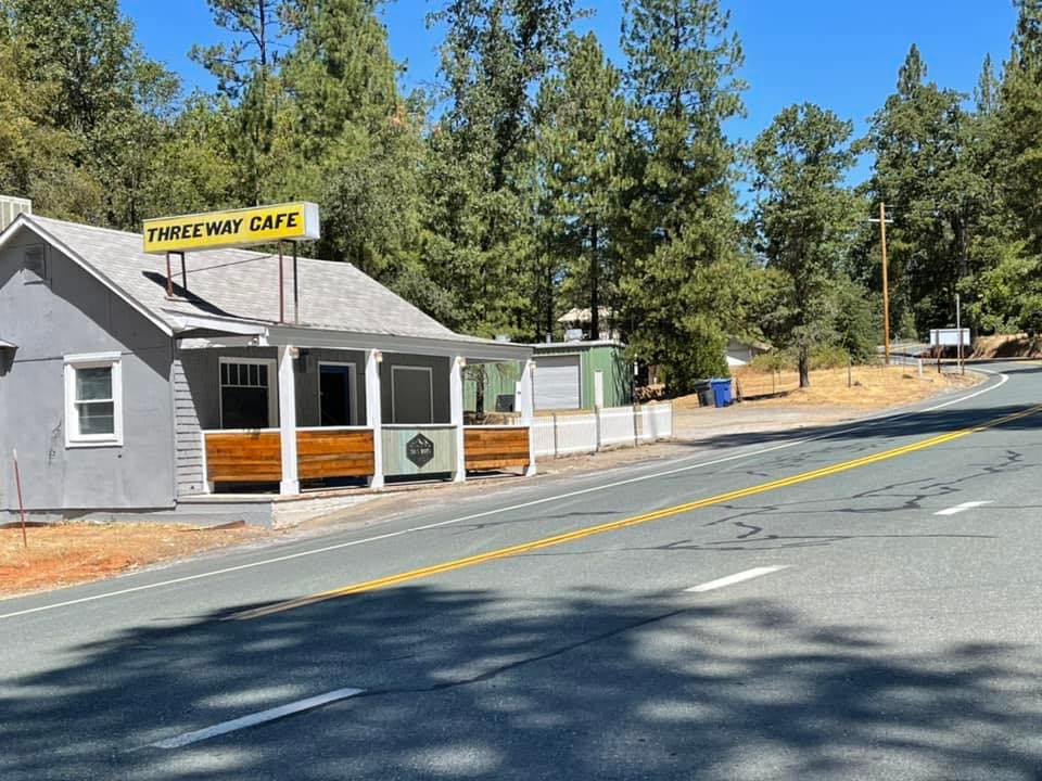 Tres Ways Restaurante | restaurant | 15757 State Rte 26, Glencoe, CA 95232, USA | 2099209330 OR +1 209-920-9330