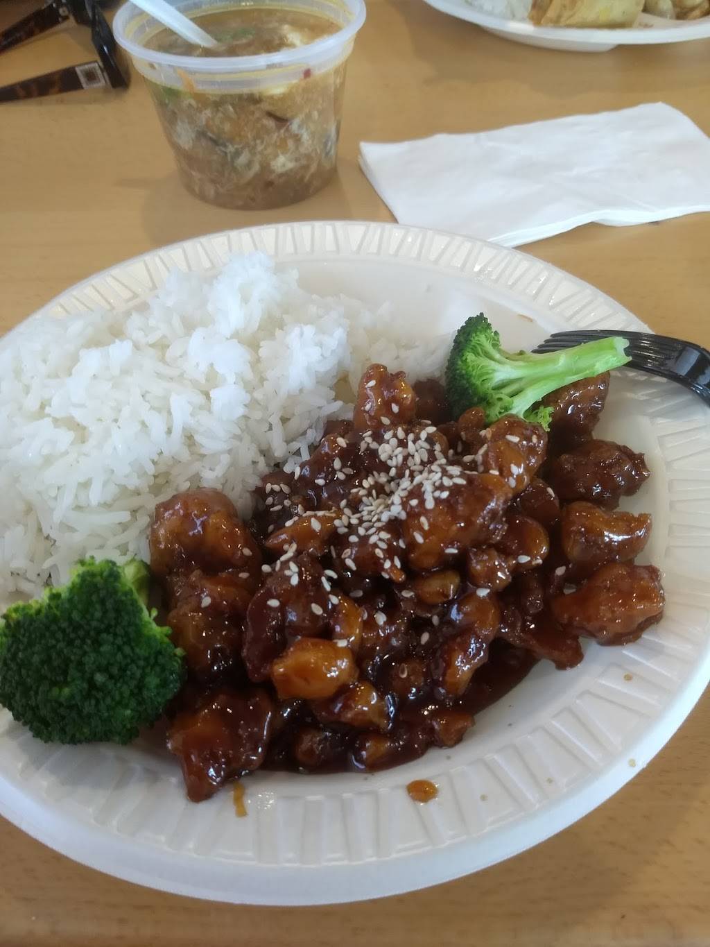 New Egg Roll City | restaurant | 1721 Belt Line Rd, Garland, TX 75044, USA | 9724953005 OR +1 972-495-3005