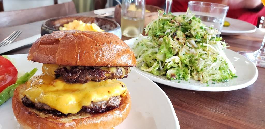 Martina | restaurant | 4312 S Upton Ave, Minneapolis, MN 55410, USA | 6129229913 OR +1 612-922-9913