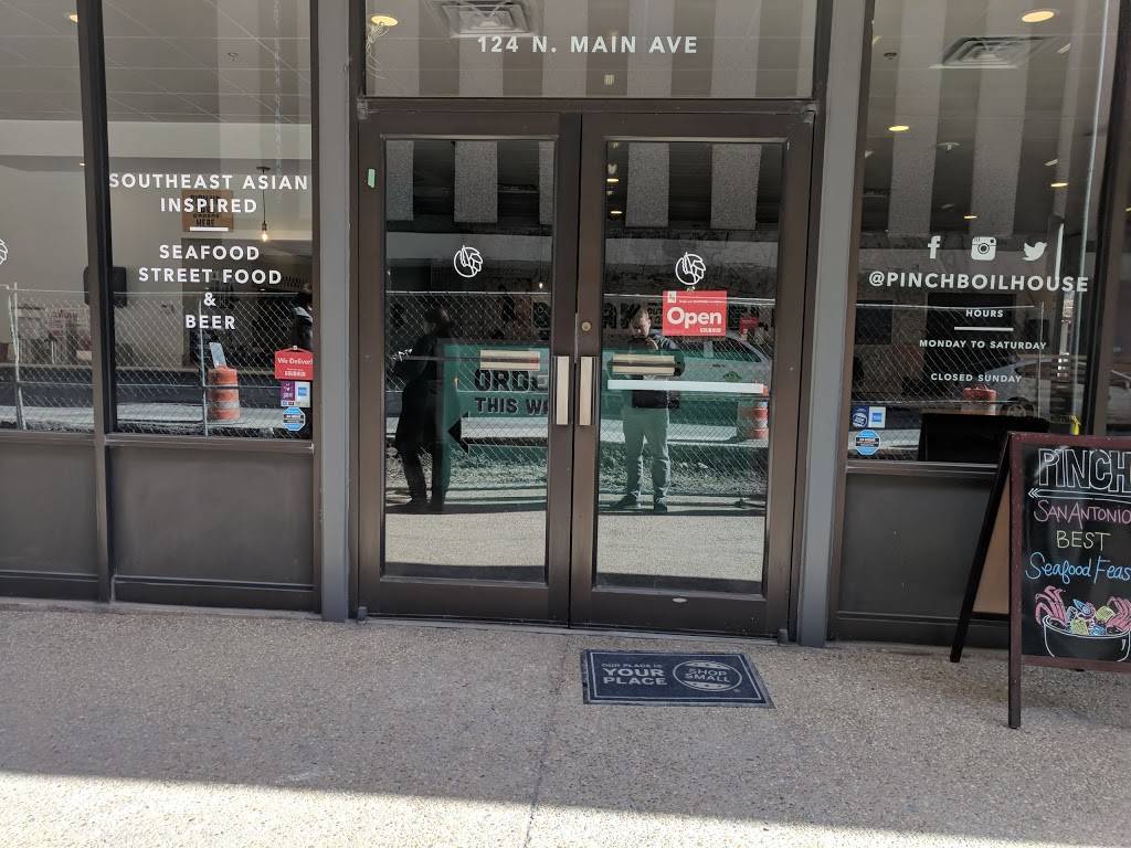 Pinch Boil House | restaurant | 124 N Main Ave, San Antonio, TX 78205, USA | 2109717774 OR +1 210-971-7774