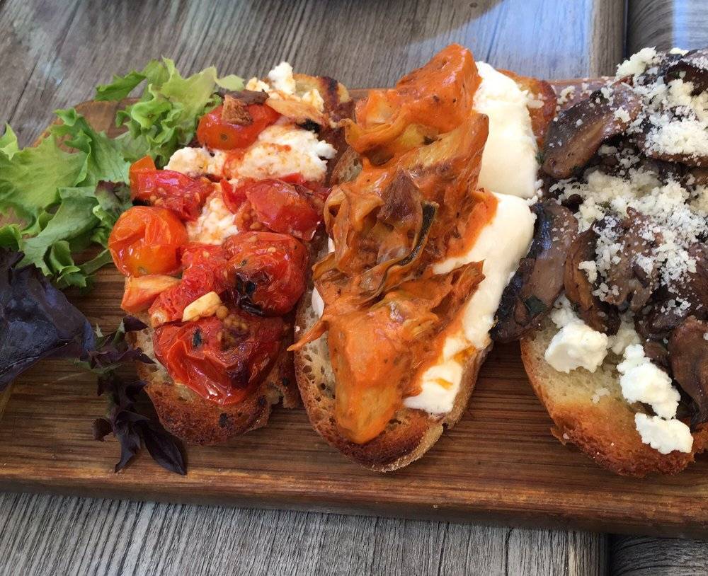 Cafe Fiore | restaurant | 66 S California St, Ventura, CA 93001, USA | 8056531266 OR +1 805-653-1266