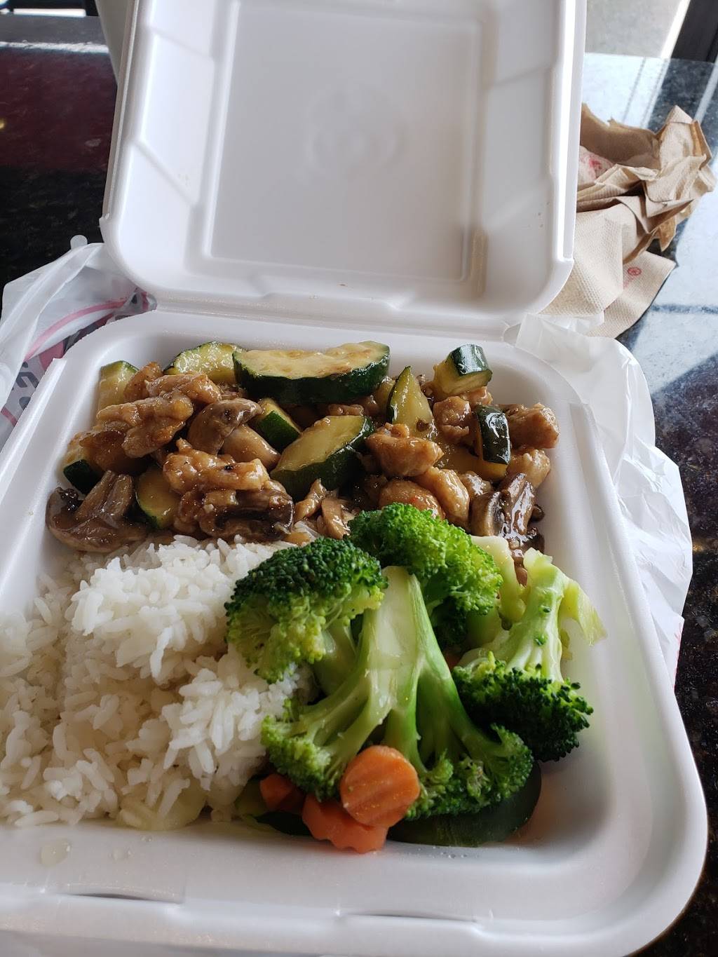 Panda Express | meal takeaway | 1913 Taylor St, Houston, TX 77007, USA | 7138626999 OR +1 713-862-6999