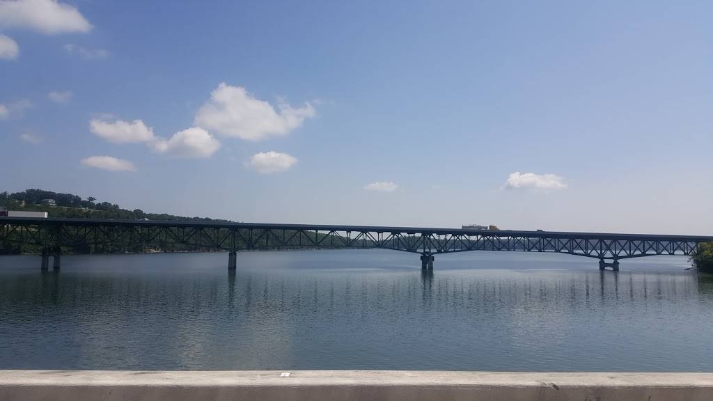 Swanns Marina | restaurant | 2515 Swanns Marina, Dandridge, TN 37725, USA | 8653972182 OR +1 865-397-2182