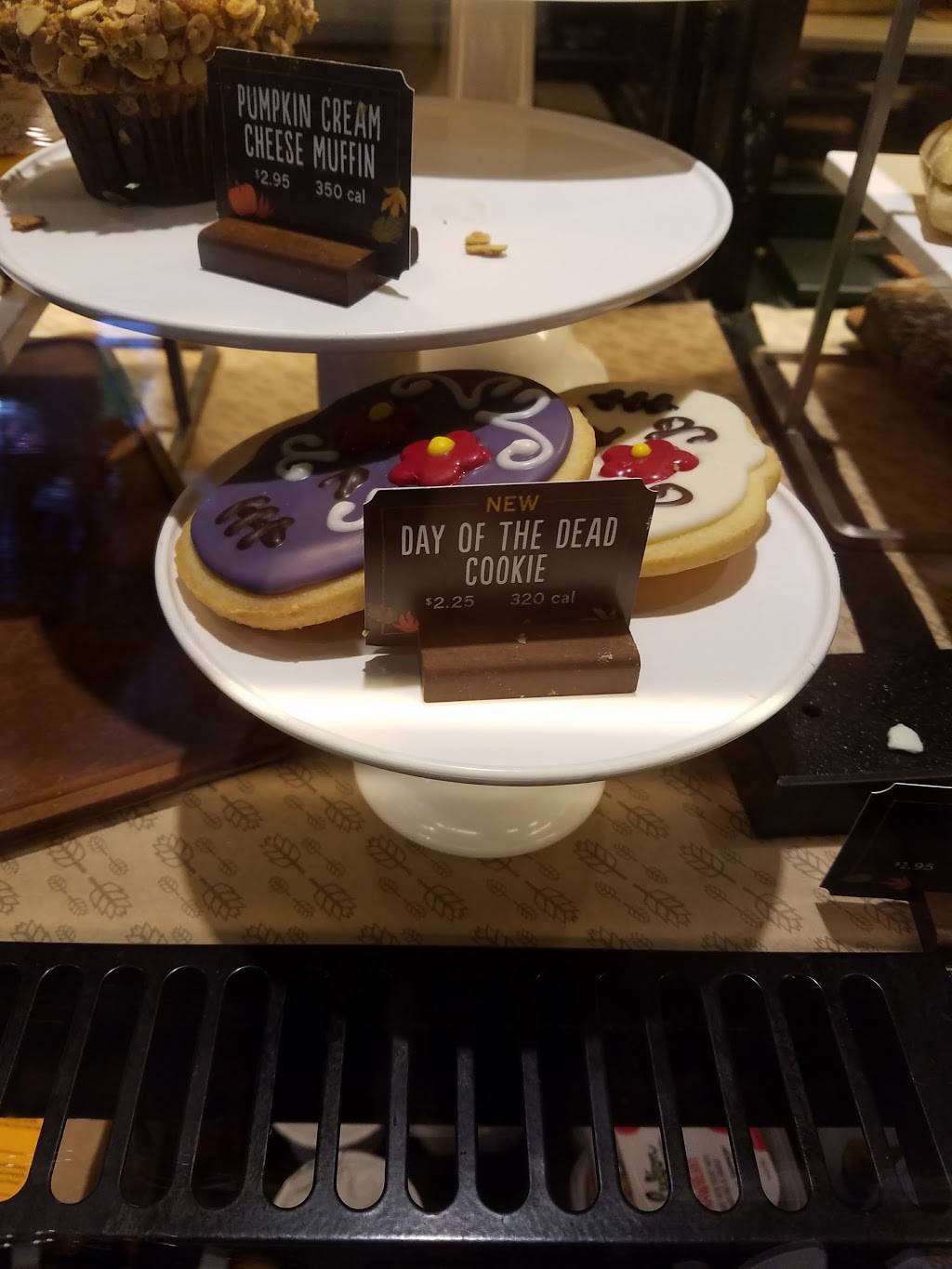 Starbucks | cafe | 5350 W Lovers Ln #125, Dallas, TX 75209, USA | 2146540163 OR +1 214-654-0163