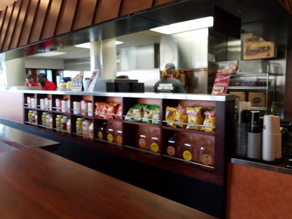 Penn Station East Coast Subs | meal takeaway | 1125 E Dupont Rd, Fort Wayne, IN 46825, USA | 2603382376 OR +1 260-338-2376