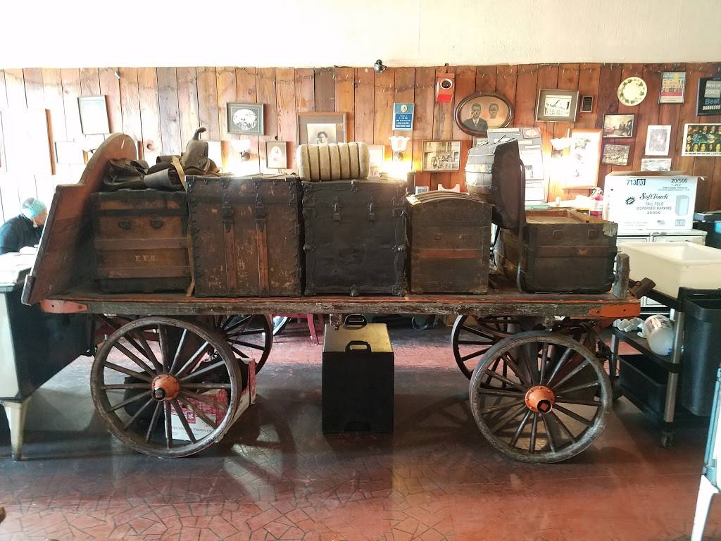 KCS BBQ | restaurant | 1235 San Pablo Ave, Berkeley, CA 94706, USA | 5105266325 OR +1 510-526-6325