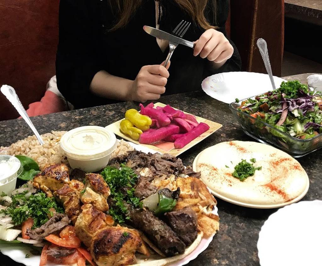 Hamido Restaurant | restaurant | 25412 Ford Rd, Dearborn Heights, MI 48127, USA | 3135628888 OR +1 313-562-8888