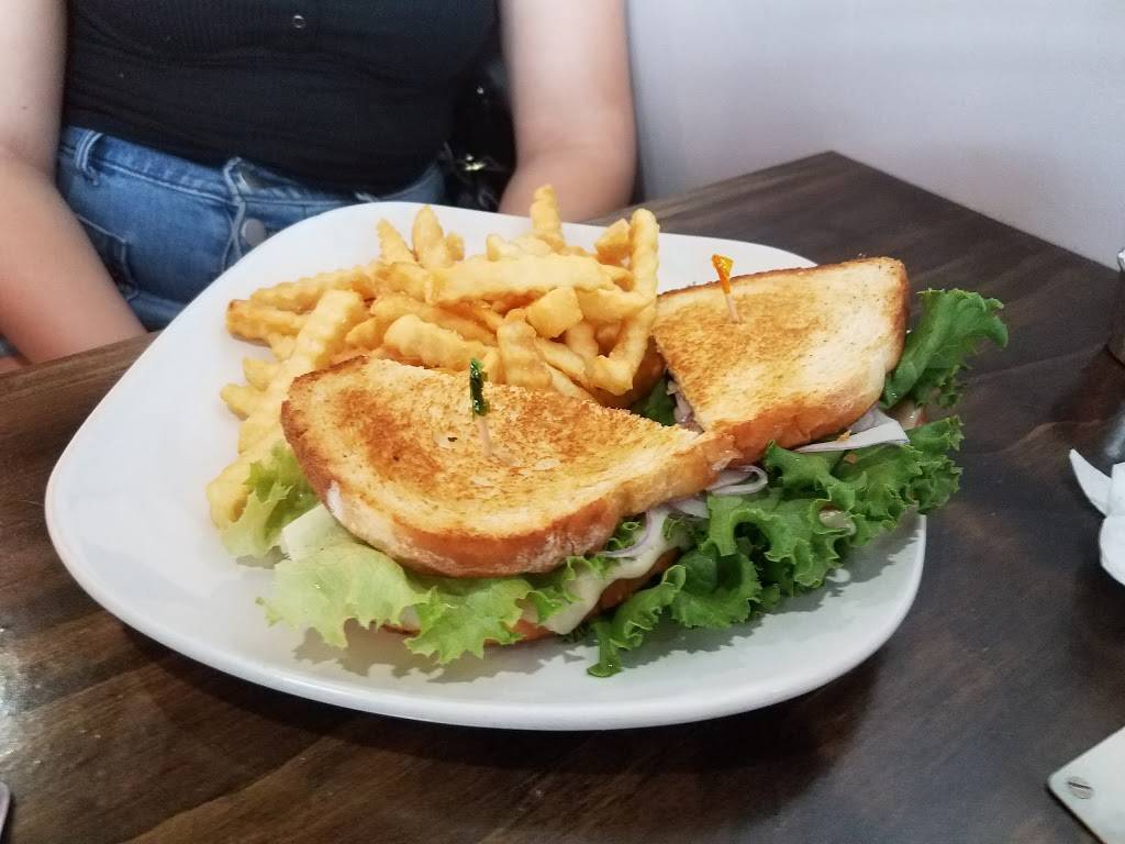 The Wheelhouse | restaurant | 7220 Central Ave, St. Petersburg, FL 33707, USA | 7276230589 OR +1 727-623-0589