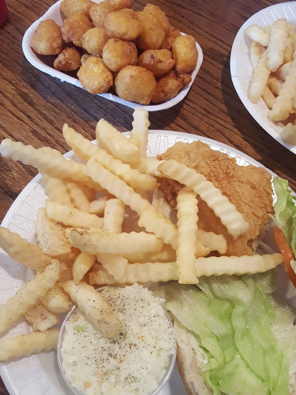 Shrimp Boat | restaurant | 1411 Cherry Rd, Rock Hill, SC 29732, USA | 8033664112 OR +1 803-366-4112