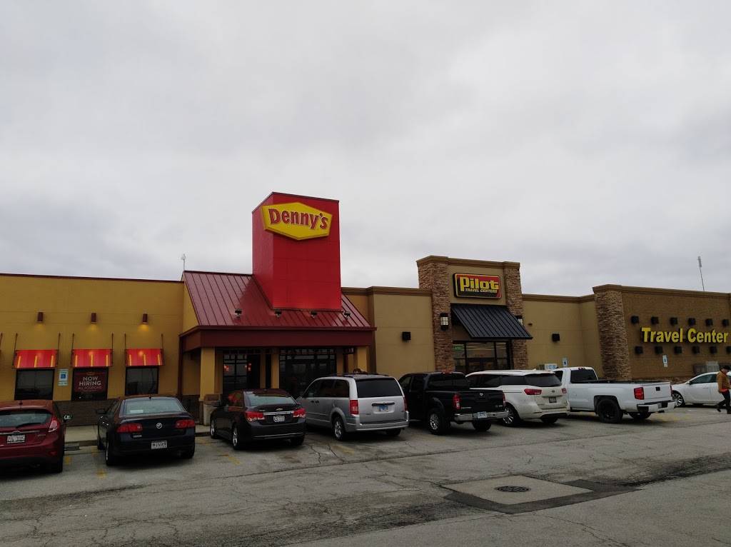 Pilot Travel Center | restaurant | 815 US-24 W, Gilman, IL 60938, USA | 8152654754 OR +1 815-265-4754