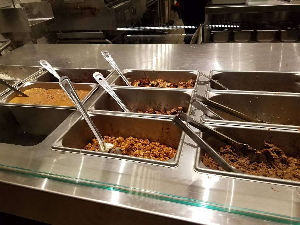 Chipotle Mexican Grill | restaurant | 65 Drum Hill Rd, Chelmsford, MA 01824, USA | 9784520693 OR +1 978-452-0693