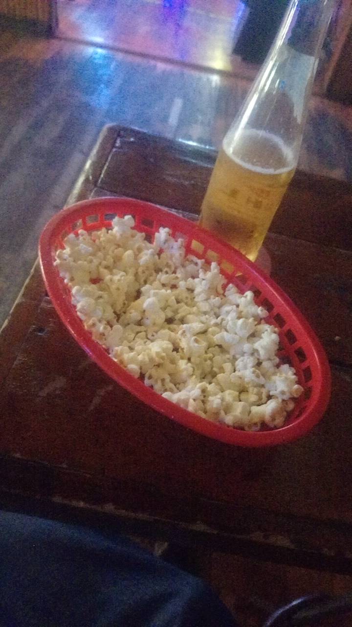 The Beacon Pub | restaurant | 101 Circle Ave, Forest Park, IL 60130, USA | 7083667066 OR +1 708-366-7066