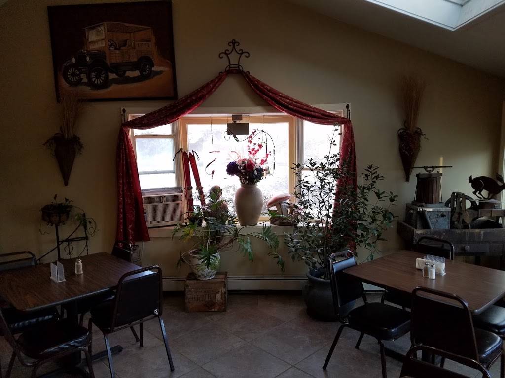 Athens Pizza | restaurant | 26 Sturbridge Rd, Brimfield, MA 01010, USA | 4132459437 OR +1 413-245-9437