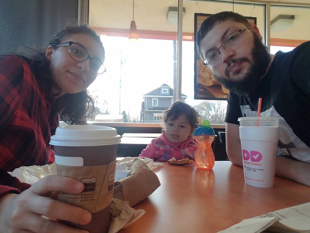 Dunkin | bakery | 162-180 Bridge St, Weymouth, MA 02191, USA | 7813353860 OR +1 781-335-3860