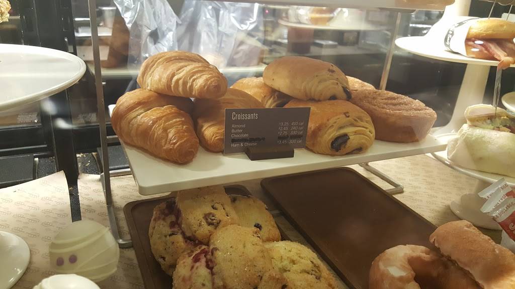 Starbucks | cafe | 5860 Kingstowne Center #100, Kingstowne, VA 22315, USA | 7039717016 OR +1 703-971-7016