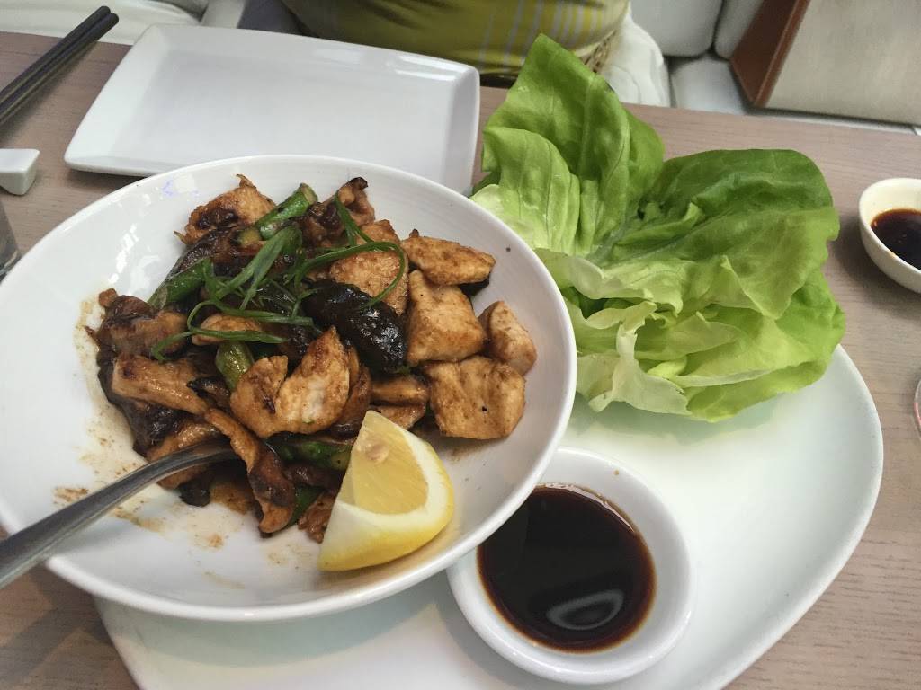 Jellyfish | night club | 1009 N Rush St, Chicago, IL 60611, USA | 3126603111 OR +1 312-660-3111