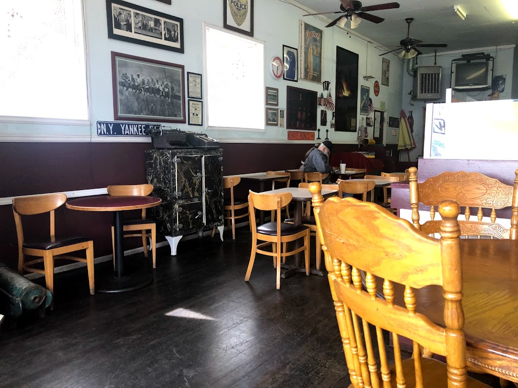 Steel City Dogs | restaurant | 1131 E Orman Ave, Pueblo, CO 81001, USA | 7195421517 OR +1 719-542-1517