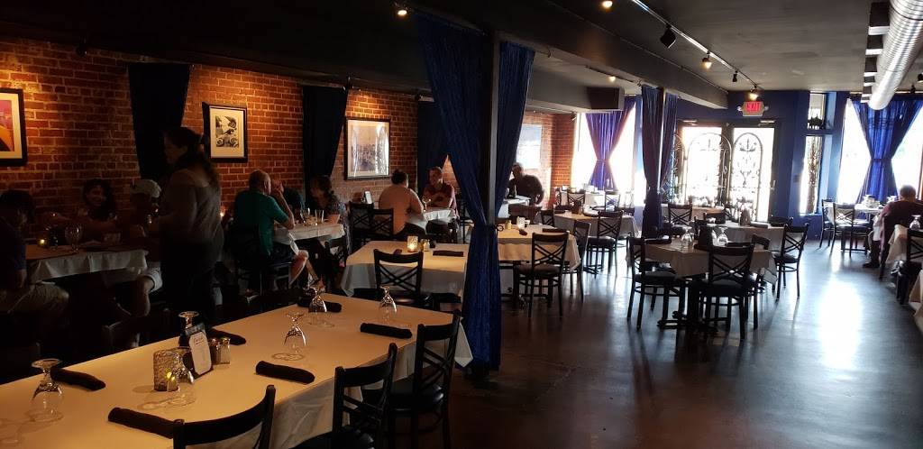 Catch Bar & Grill | restaurant | 233 Inman St E, Cleveland, TN 37311, USA | 4237901235 OR +1 423-790-1235