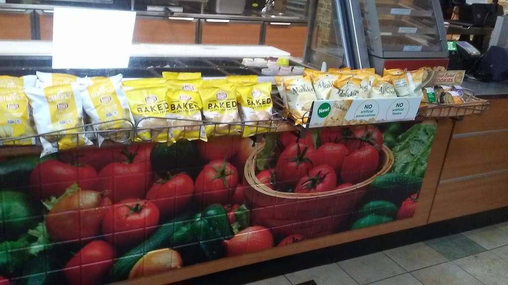 Subway | restaurant | 1665 S Stephenson Ave, Iron Mountain, MI 49801, USA | 9067741062 OR +1 906-774-1062