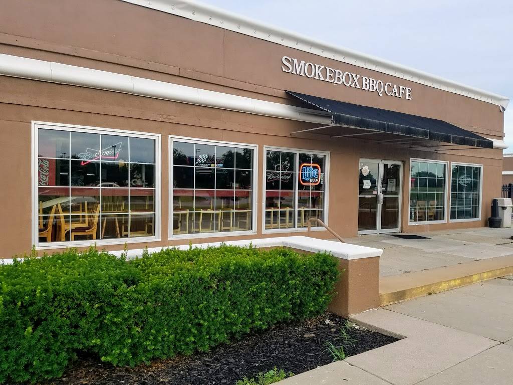 Smokebox BBQ Cafe | restaurant | 10020 N Ambassador Dr, Kansas City, MO 64153, USA | 8168918011 OR +1 816-891-8011