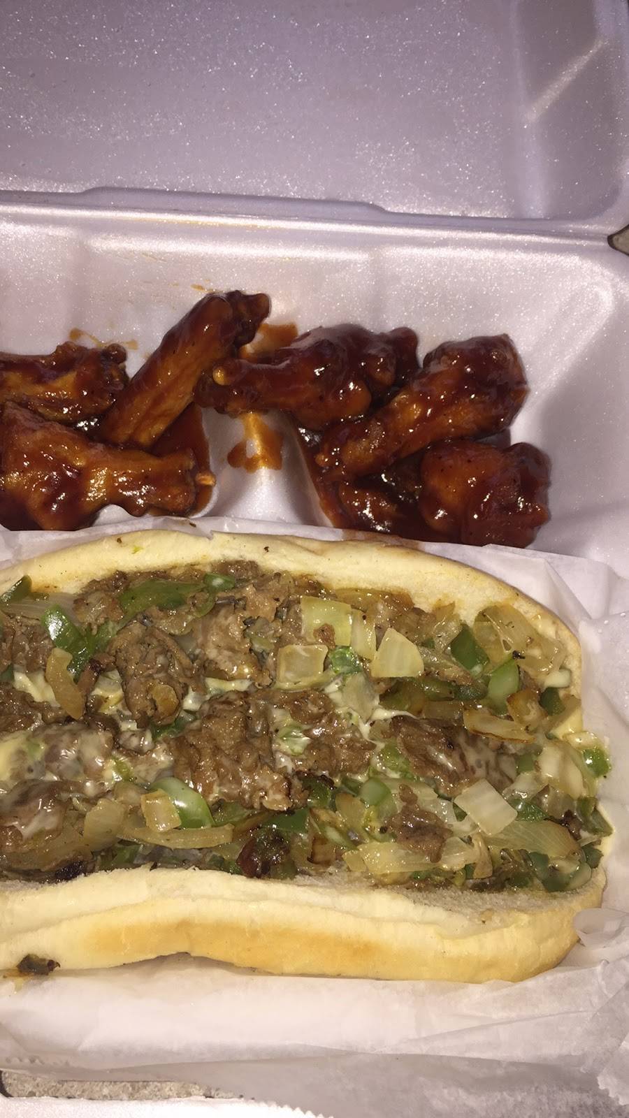 J Burger n Wings | restaurant | 1910 E Apple Ave suite e, Muskegon, MI 49442, USA | 2317476975 OR +1 231-747-6975