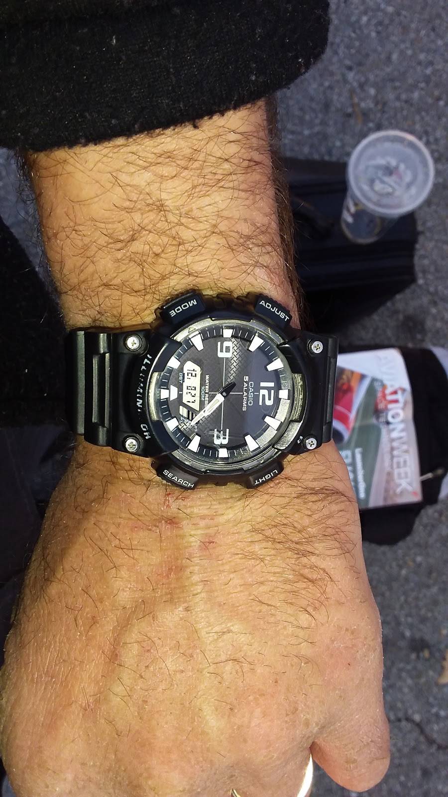 SUBWAY | restaurant | B Street, 2942, 2145 Foothill Blvd, La Verne, CA 91750, USA | 9095965055 OR +1 909-596-5055