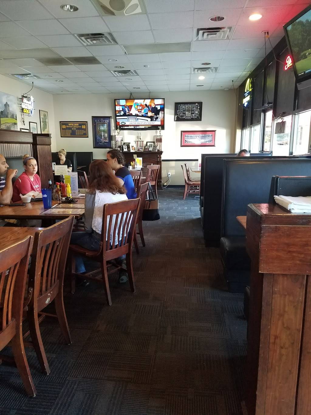 Pat Murnanes Irish Pub | restaurant | 2101 S Main St, Wake Forest, NC 27587, USA | 9195625570 OR +1 919-562-5570