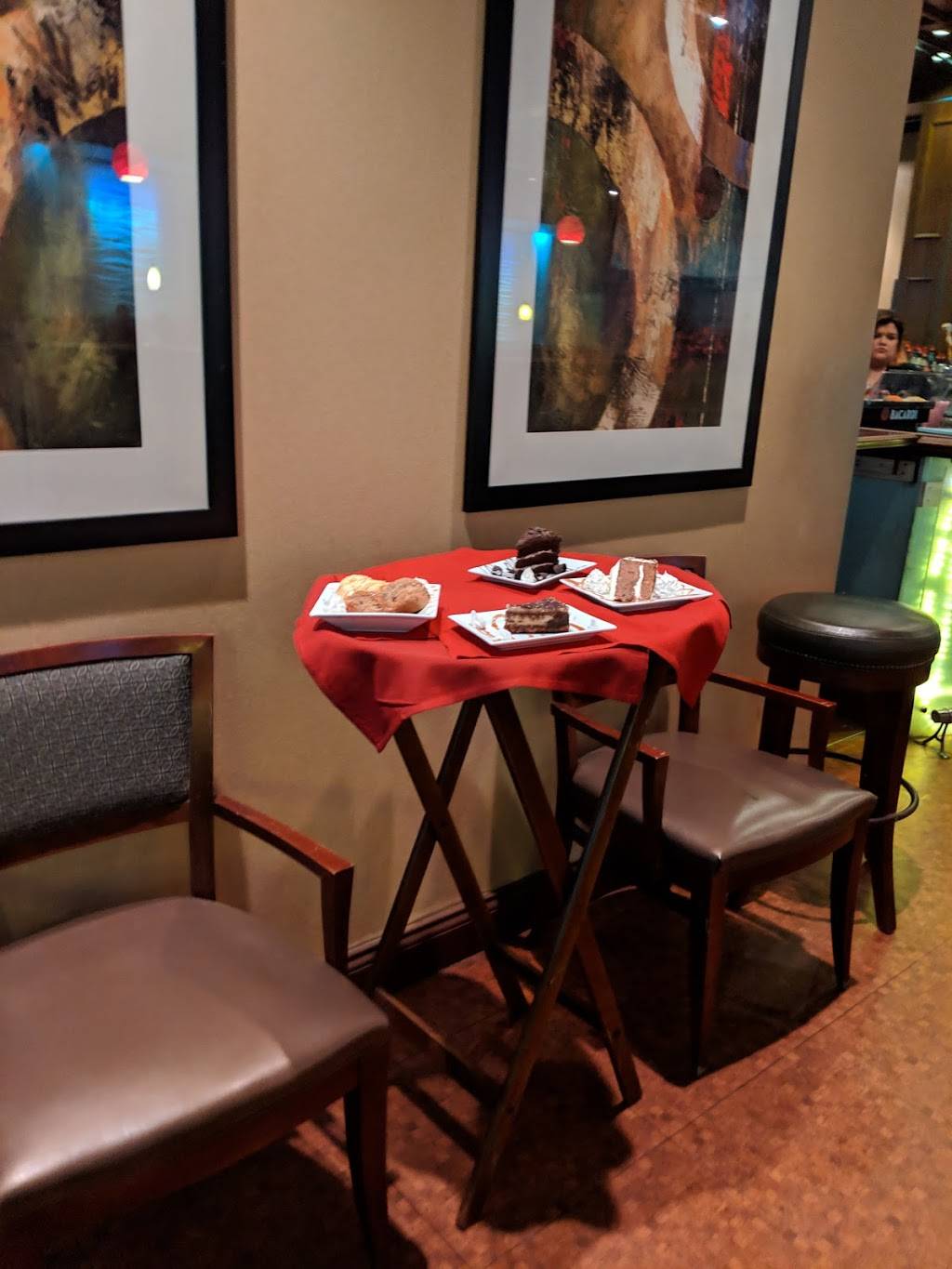 Bistro Eleven 21 | restaurant | 1121 E Main St, Blytheville, AR 72315, USA | 8707621432 OR +1 870-762-1432