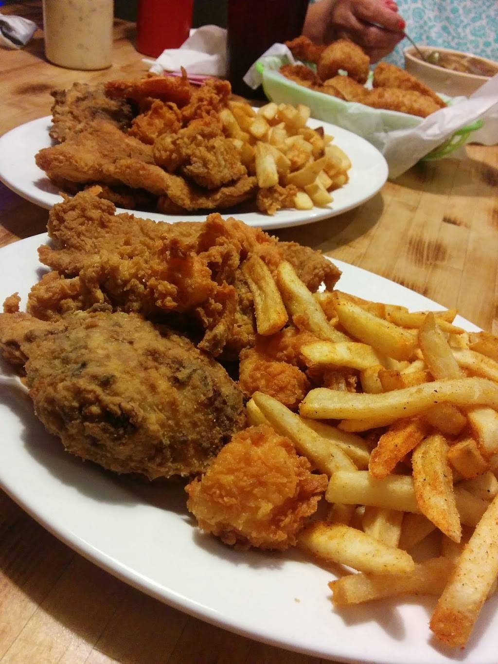 Baytown Seafood | restaurant | 14602 Woodforest Blvd, Houston, TX 77015, USA | 7134510593 OR +1 713-451-0593