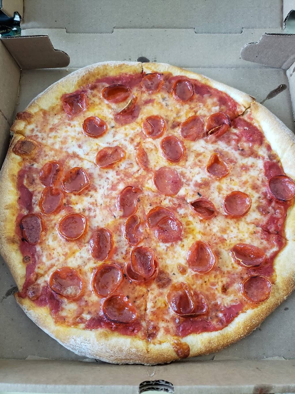 PIZZA CHAPEL | restaurant | 637 10th St, Virginia Beach, VA 23451, USA | 7575782882 OR +1 757-578-2882