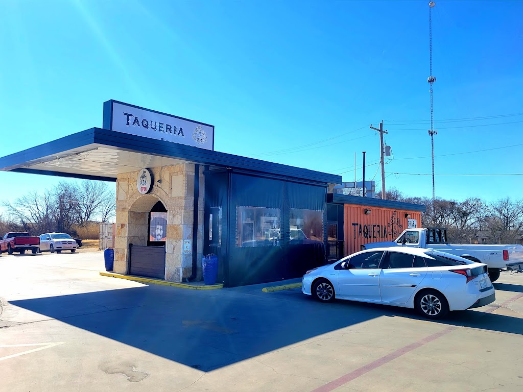 Taqueria Jalisco | restaurant | 1313 N Bryant Blvd, San Angelo, TX 76903, USA | 3252276939 OR +1 325-227-6939