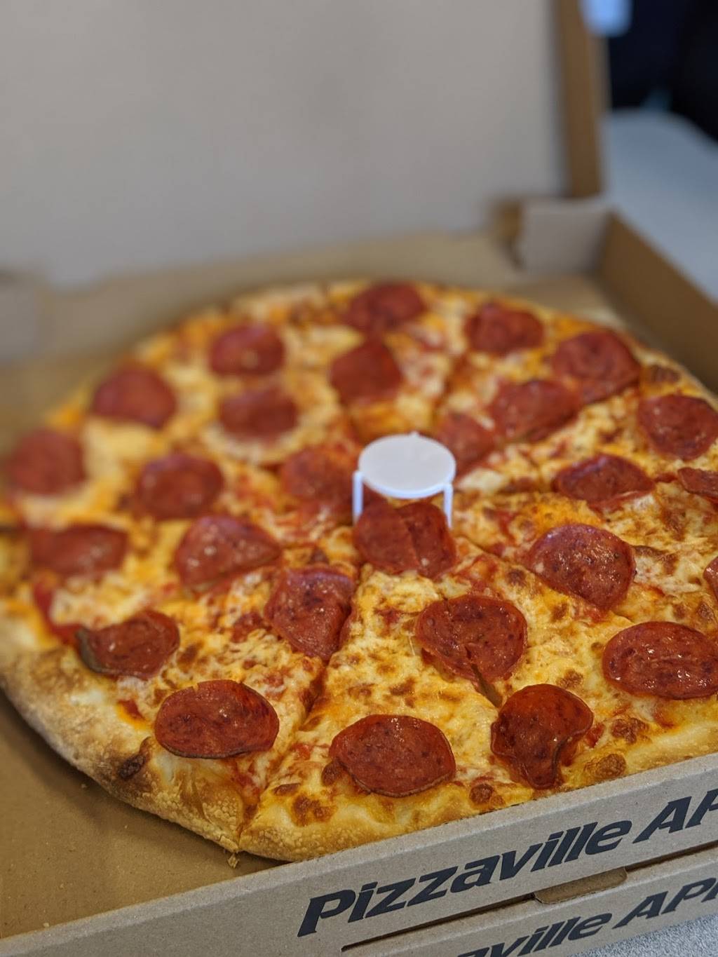 Pizzaville | meal delivery | 235 Ira Needles Blvd b9, Kitchener, ON N2N 0B2, Canada | 5195769777 OR +1 519-576-9777