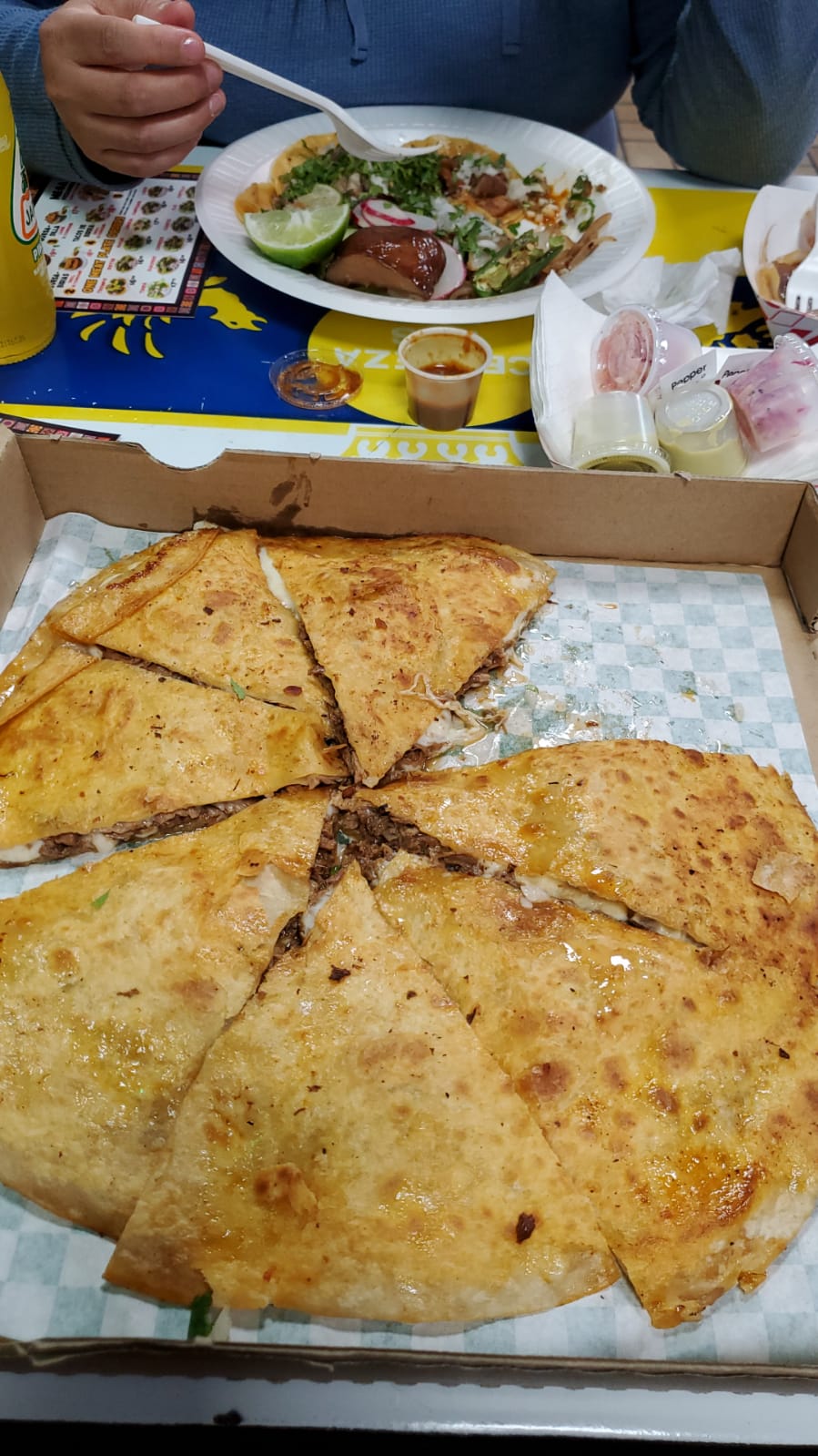 Mini Tacos El Puesto | restaurant | 518 SW Military Dr, San Antonio, TX 78221, USA | 2102367814 OR +1 210-236-7814