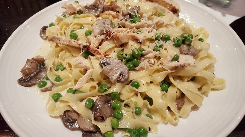 Carrabbas Italian Grill | restaurant | 791 Skymarks Dr, Jacksonville, FL 32218, USA | 9047519976 OR +1 904-751-9976