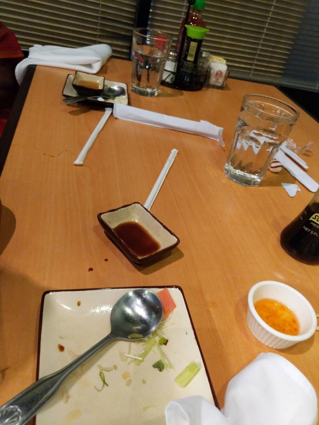 Aki Sushi | restaurant | 6832 Coit Rd, Plano, TX 75023, USA | 9726186669 OR +1 972-618-6669