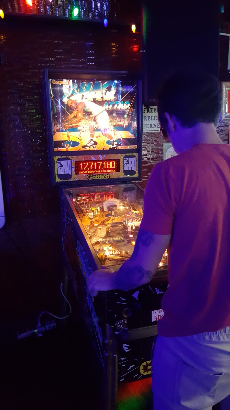 Little Red Lion Cocktail Lounge | restaurant | 1506 5th St, Eureka, CA 95501, USA | 7074441344 OR +1 707-444-1344