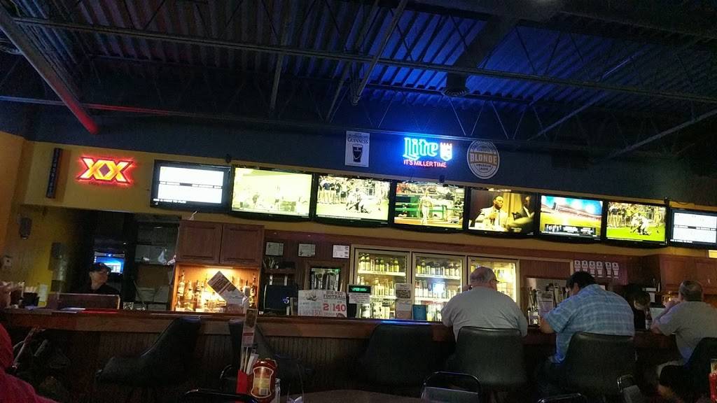 Brewskys Food & Spirits North | restaurant | 2662 Cornhusker Hwy, Lincoln, NE 68521, USA | 4024662739 OR +1 402-466-2739