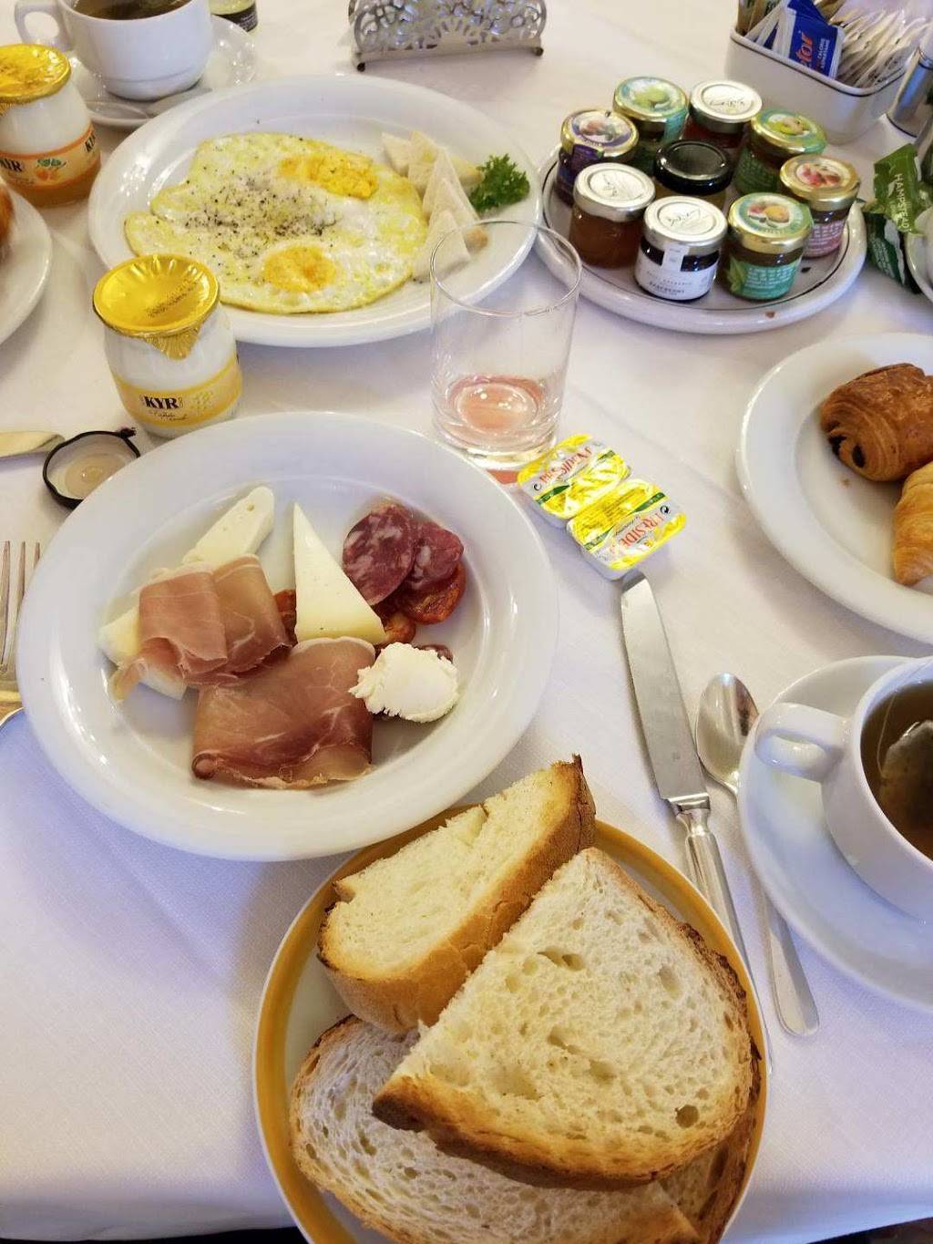 Angelonis II Restaurant Lounge | restaurant | 2400 Arctic Ave, Atlantic City, NJ 08401, USA | 6093447875 OR +1 609-344-7875