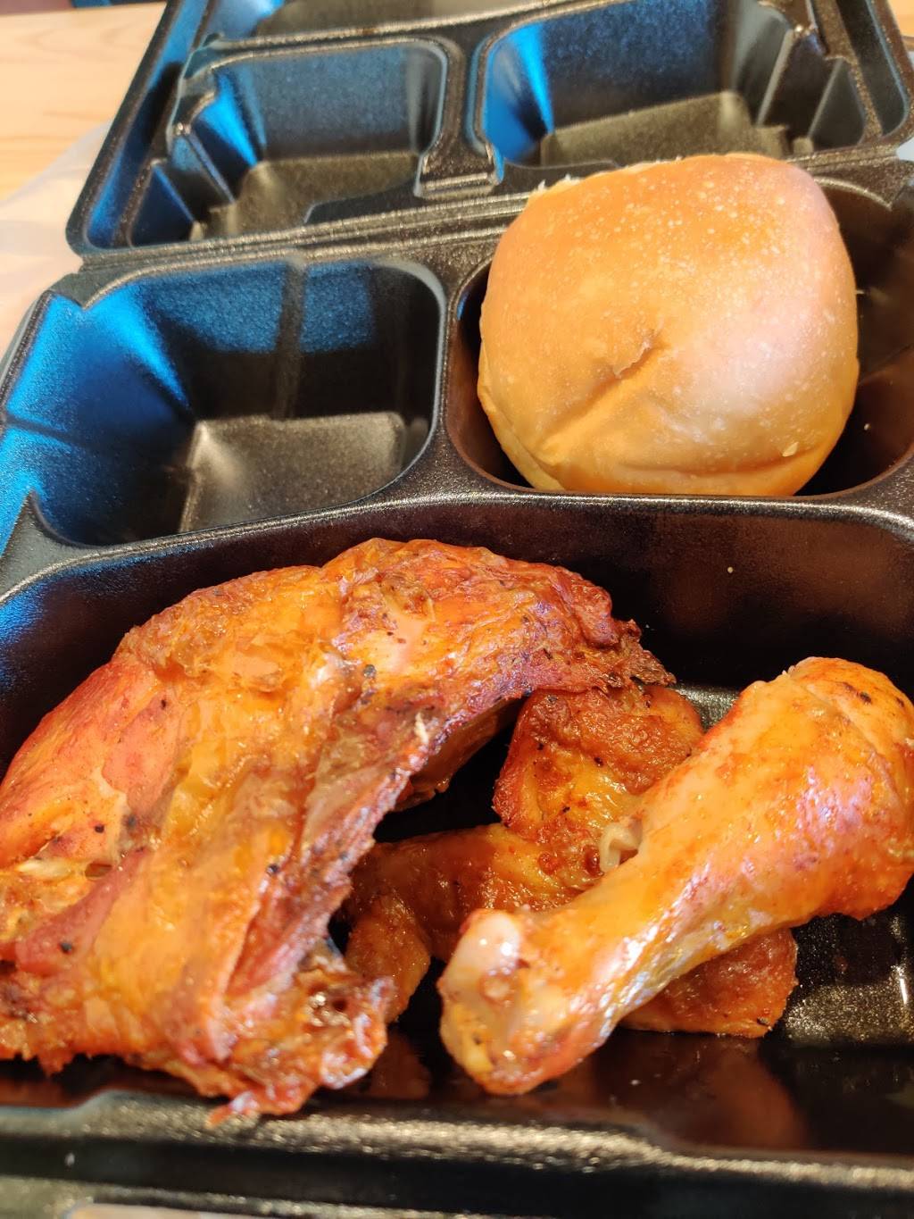 Golden Chick | restaurant | 22002 US 281 N, San Antonio, TX 78259, USA | 2107767330 OR +1 210-776-7330