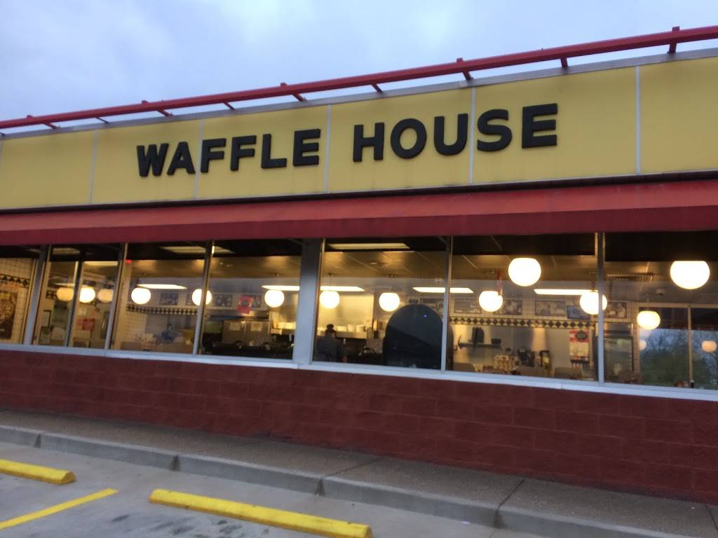 Waffle House | meal takeaway | 1600 Mt Eden Rd, Shelbyville, KY 40065, USA | 5026479653 OR +1 502-647-9653